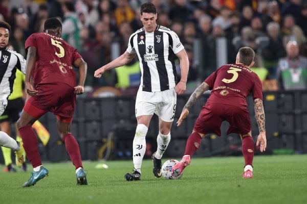 意媒：比利亚雷亚尔今夏曾有意引进弗拉霍维奇，但他本人拒绝了